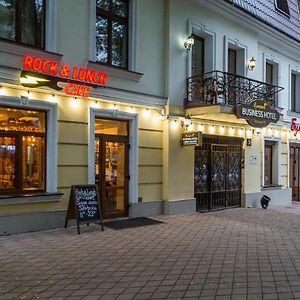 Boomerang Business Hotel